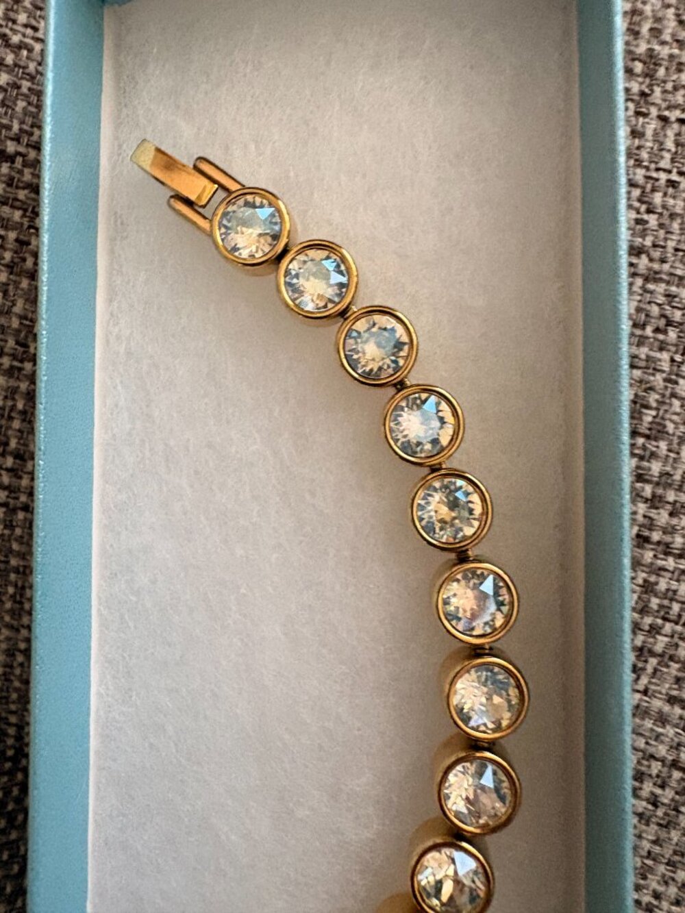 Touchstone Crystal ice bracelet. Golden Moonlight Ice bracelet. New - Picture 7 of 10